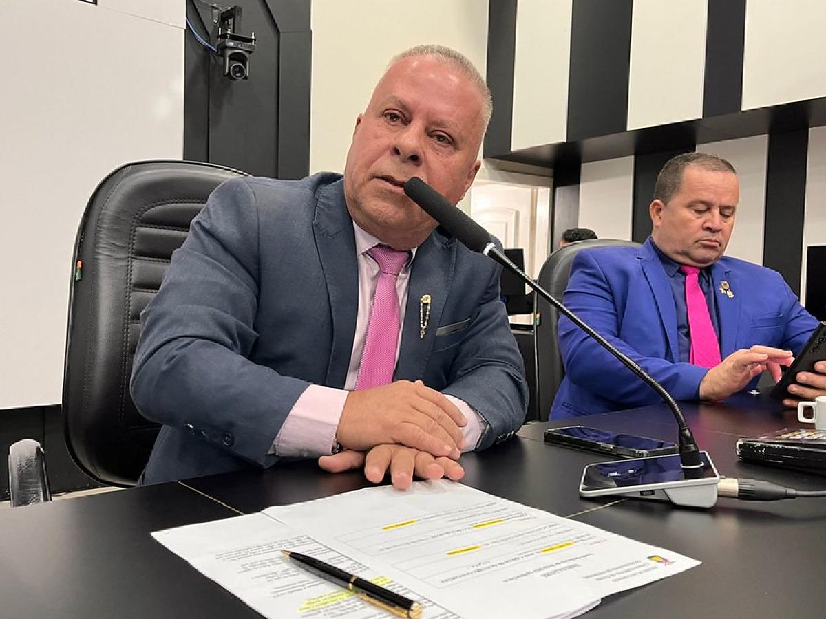  Câmara de Cuiabá arquiva pedidos de investigação contra Chico 2000