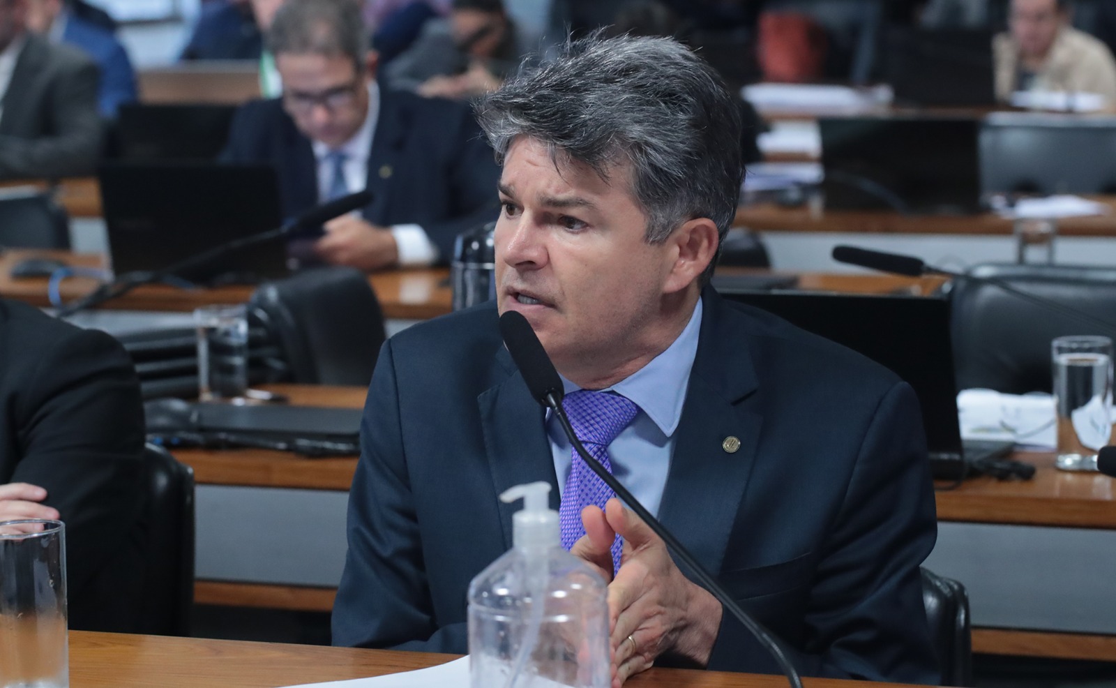 "Nossa obrigação é eleger quem tenha coragem de enfrentar o sistema", diz Medeiros após PL fechar aliança com MDB